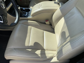 Toyota Highlander foto 5