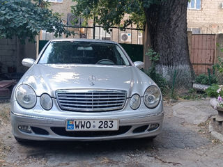 Mercedes E-Class