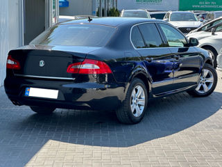 Skoda Superb foto 4