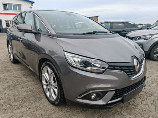 Renault Grand Scenic foto 2