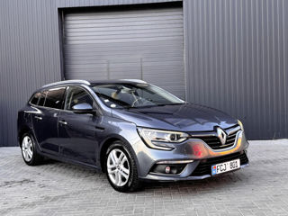 Renault Megane foto 3