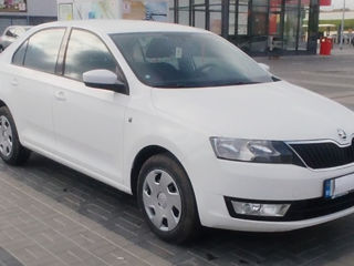 Skoda Rapid foto 2