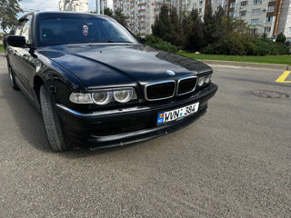 BMW 7 Series foto 7