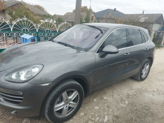 Porsche Cayenne foto 1