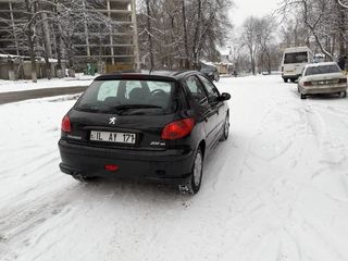 Peugeot 206 foto 6