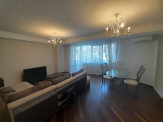 Apartament cu 3 camere, 105 m², Centru, Chișinău foto 6