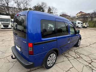 Opel Combo foto 2