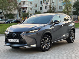 Lexus NX Series foto 1