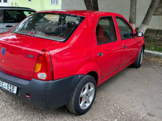 Dacia Logan foto 4