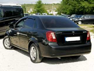 Daewoo Lacetti foto 4