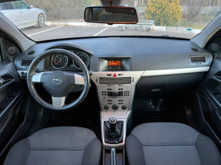 Opel Astra foto 10