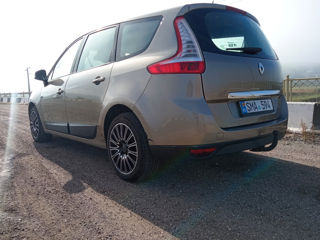 Renault Grand Scenic foto 7