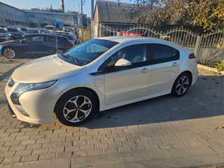 Opel Ampera foto 14