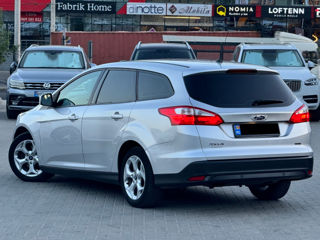 Ford Focus foto 5