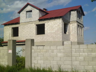 Pret nou, casa in Ciorescu - 300 m de la traseul Criuleni foto 2