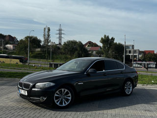 BMW 5 Series foto 6