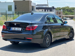 BMW 5 Series foto 8