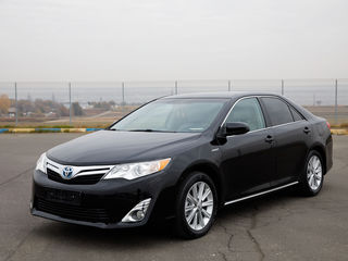 Toyota Camry foto 2