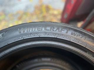 R18 235/45 Kumho WinterCraft foto 5