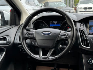 Ford Focus foto 10