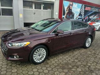 Ford Fusion foto 1