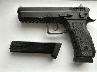 CZ SP 75-01 foto 1