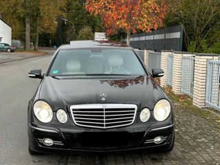 Mercedes E-Class foto 4