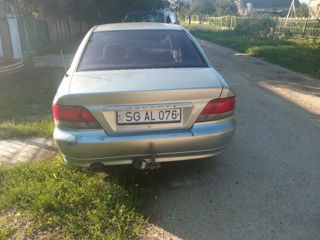 Mitsubishi Galant foto 4