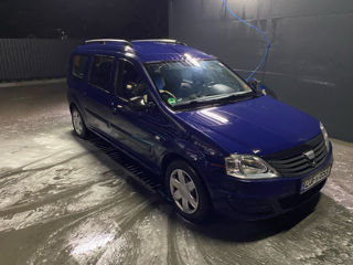 Dacia Logan foto 2