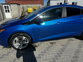 Chevrolet Volt foto 8