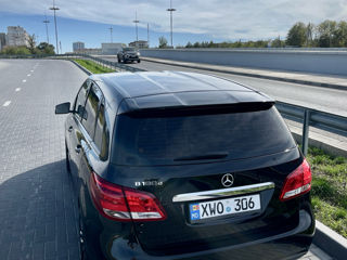 Mercedes B-Class foto 4