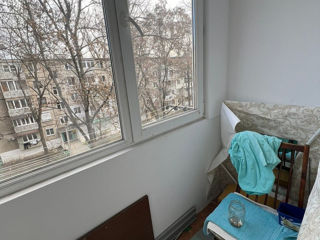 Apartament cu 2 camere, 47 m², Botanica, Chișinău foto 5