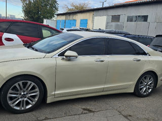 Lincoln MKZ foto 4