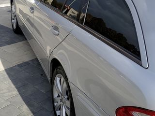 Mercedes E-Class foto 4