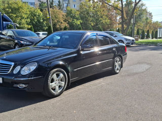 Mercedes E-Class foto 4