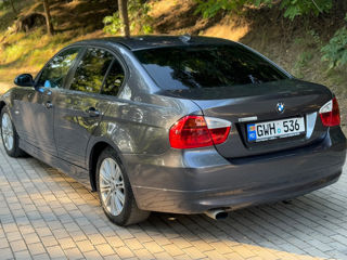 BMW 3 Series foto 3