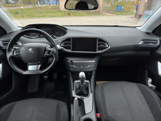 Peugeot 308 foto 7