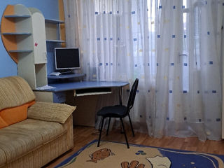 Apartament cu 3 camere, 80 m², Botanica, Chișinău