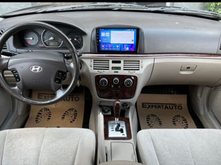 Hyundai Sonata foto 2