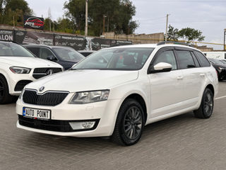 Skoda Octavia foto 1