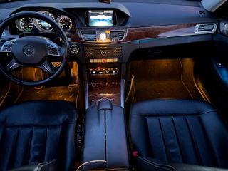 Mercedes E-Class foto 9