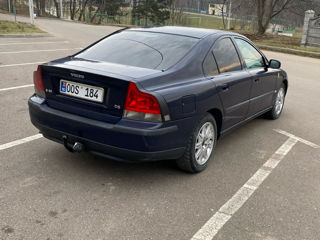 Volvo S60 foto 4