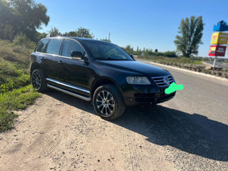 Volkswagen Touareg foto 4