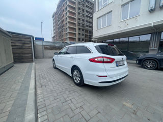 Ford Mondeo foto 4