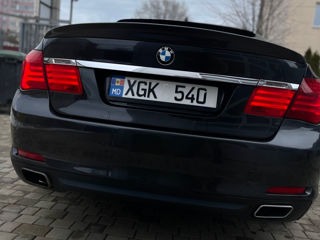 BMW 7 Series foto 4