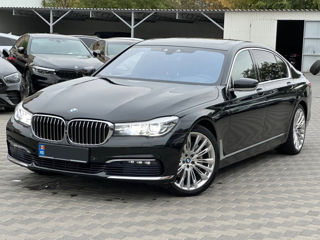 BMW 7 Series foto 1