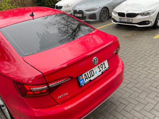 Volkswagen Jetta foto 5