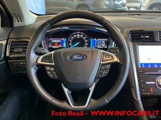 Ford Mondeo foto 5