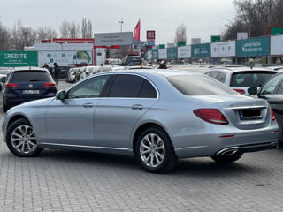 Mercedes E-Class foto 4