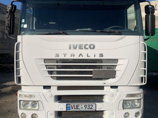 Iveco Stralis foto 2